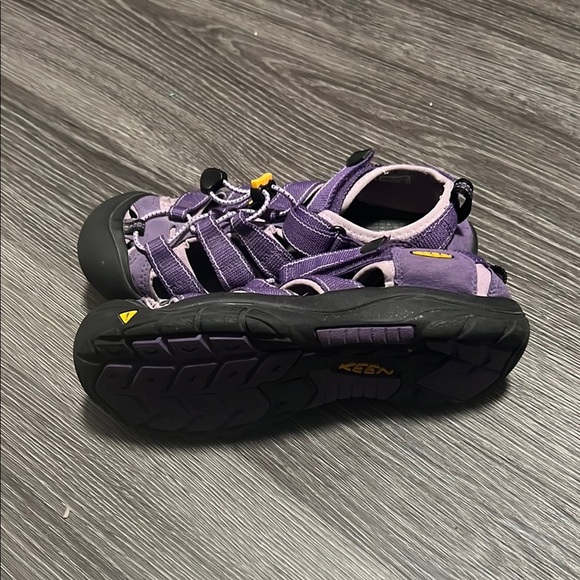 Keen Purple and Black Sport Sandals with Protective Toe Cap - Picture 6 of 6
